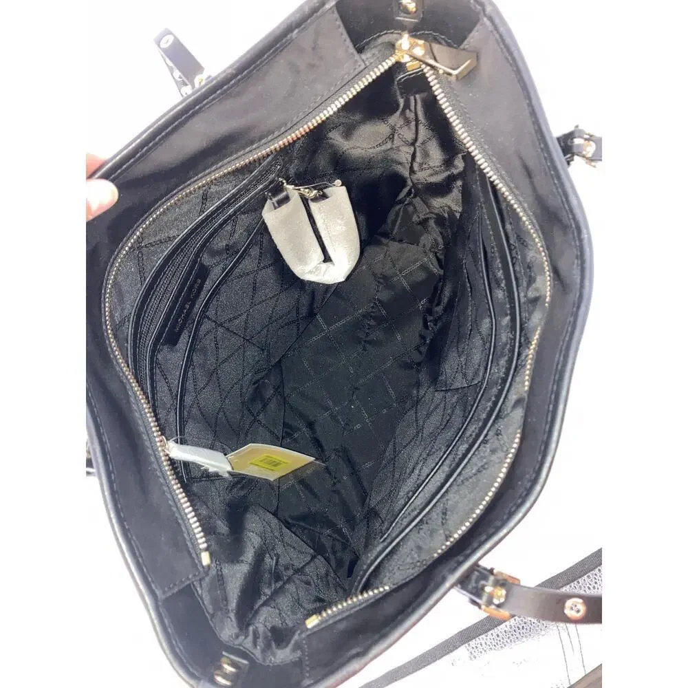 MICHAEL KORS LEILA LARGE BLACK NYLON, LEATHER SHOULDER BAG